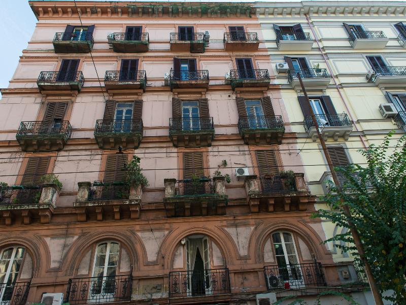 Hotel Napoli'S Gold Esterno foto